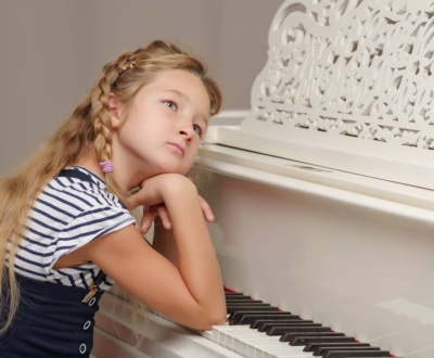Wenn Kind Klavierlehrer nicht mag